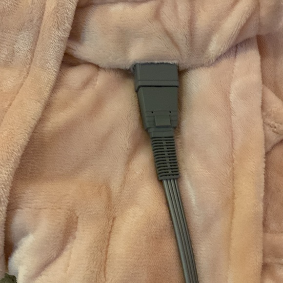 Heated throw - Picture 2 of 3